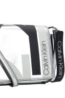 Дамска чанта за рамо CK BASE Calvin Klein сребърен