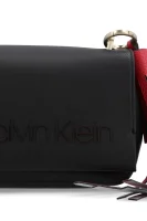 Дамска чанта за рамо POP SMALL Calvin Klein черен