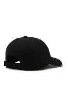 Бейзболна шапка Fendi черен