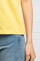 Тениска | Regular Fit Calvin Klein жълт