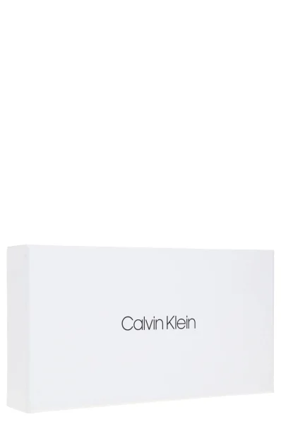 Портфейл CK MUST Calvin Klein прасковен