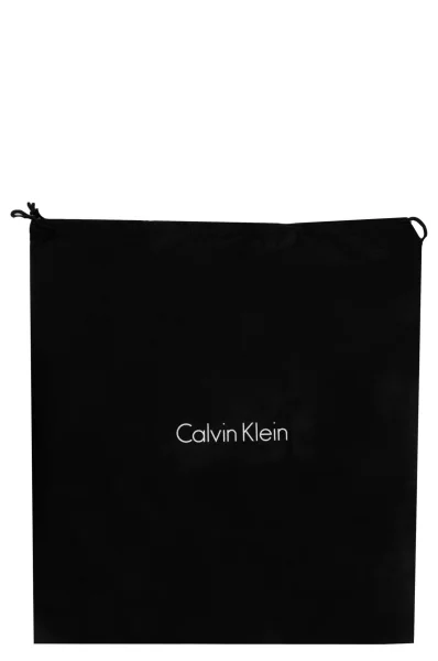 Дамска чанта тип hobo Calvin Klein кремав