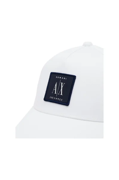 Бейзболна шапка Armani Exchange бял