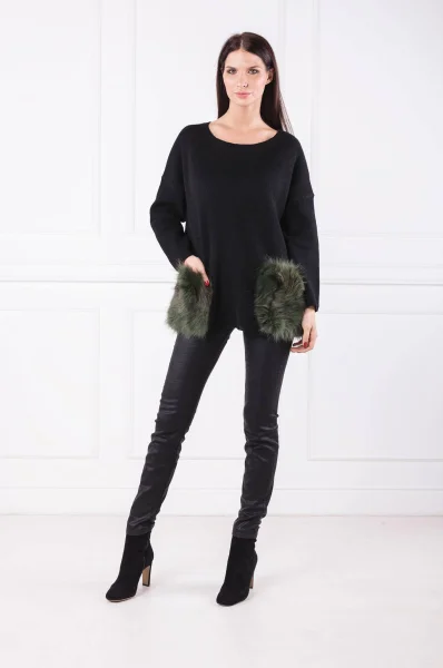 Пуловер ERVIDA | Loose fit | с добавка вълна Silvian Heach черен