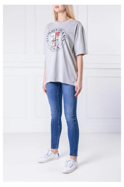 Тениска TJW BOYFRIEND STAMP | Loose fit Tommy Jeans сив