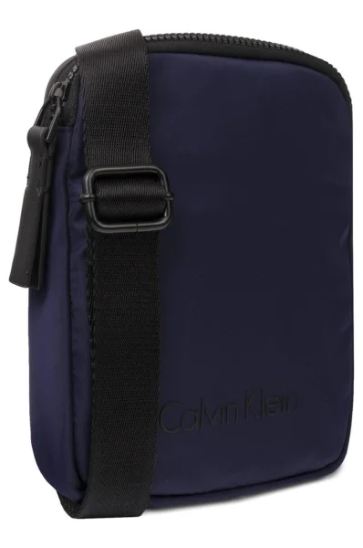 Чанта за рамо Blithe Calvin Klein тъмносин