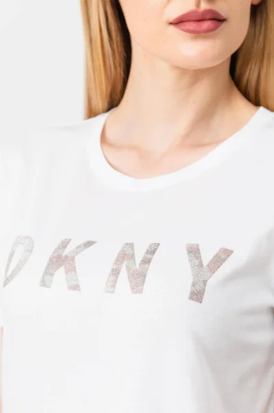 Тениска | Regular Fit DKNY бял