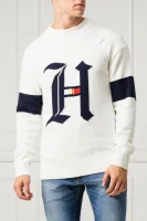 Пуловер Lewis Hamilton Graphic | Oversize fit Tommy Hilfiger бял